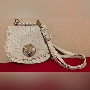 Elegant Cream Crossbody Bag